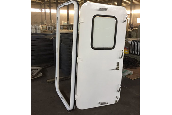 船舱门Cabin door